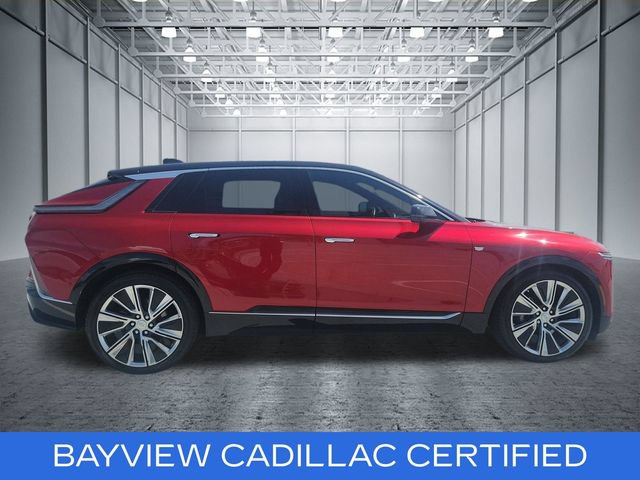 Certified 2024 Cadillac Lyriq Luxury w/ Nappa Leather Package RWD image 8