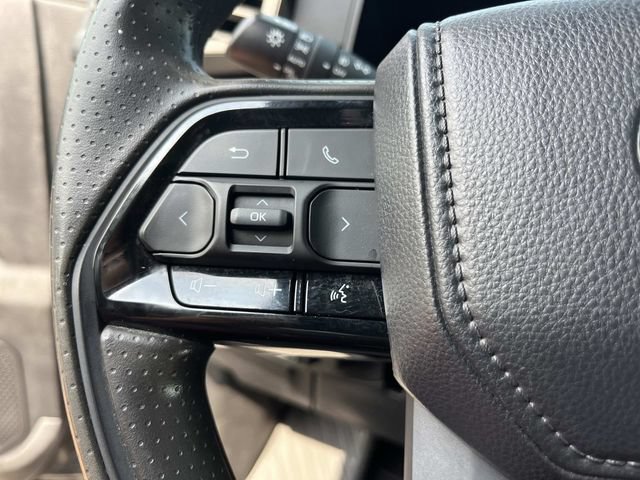 Used 2023 Toyota Tundra SR5 w/ SR5 Convenience Package AWD/4WD image 34