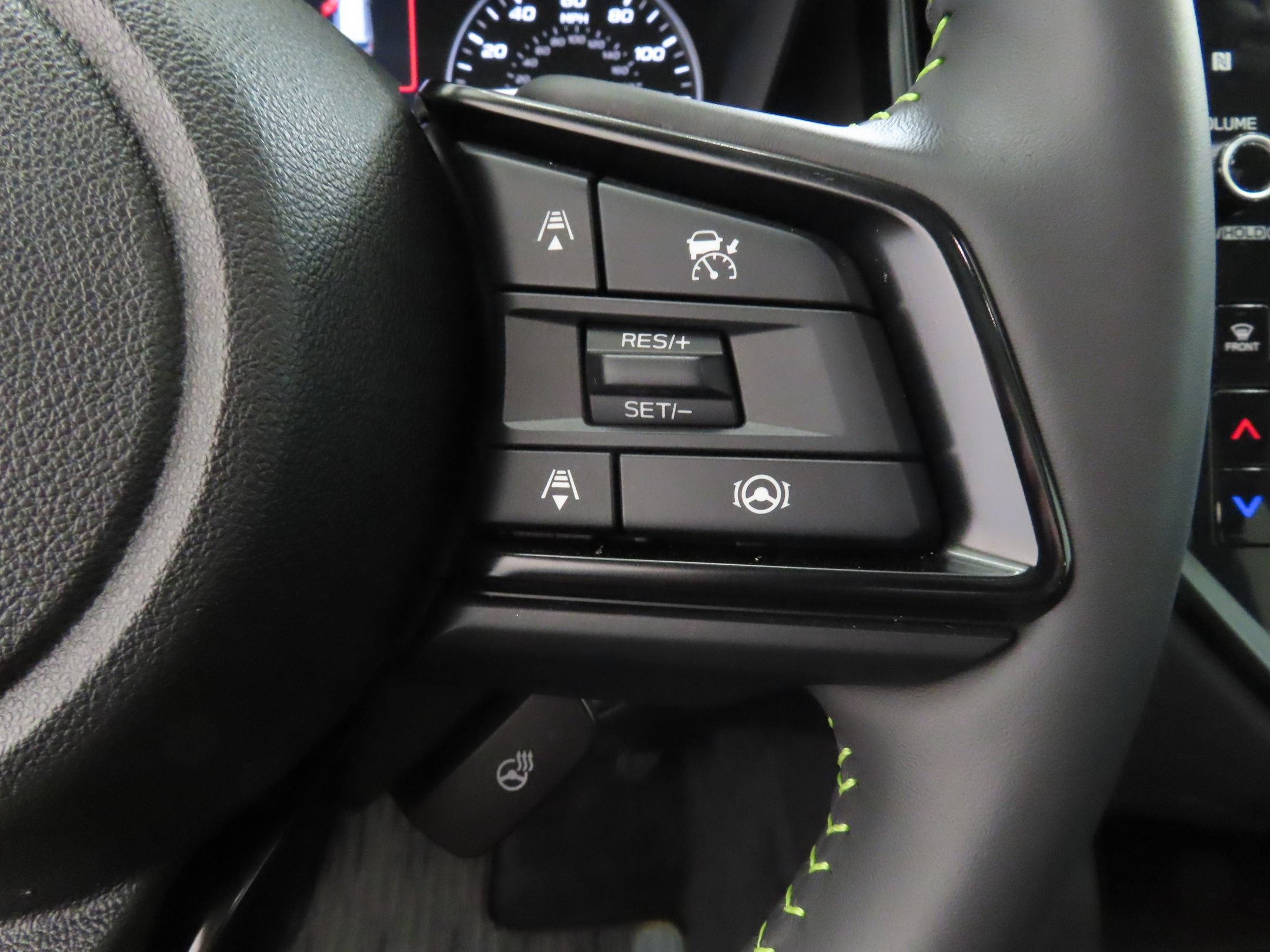 Certified 2025 Subaru Ascent Bronze Edition AWD/4WD image 14