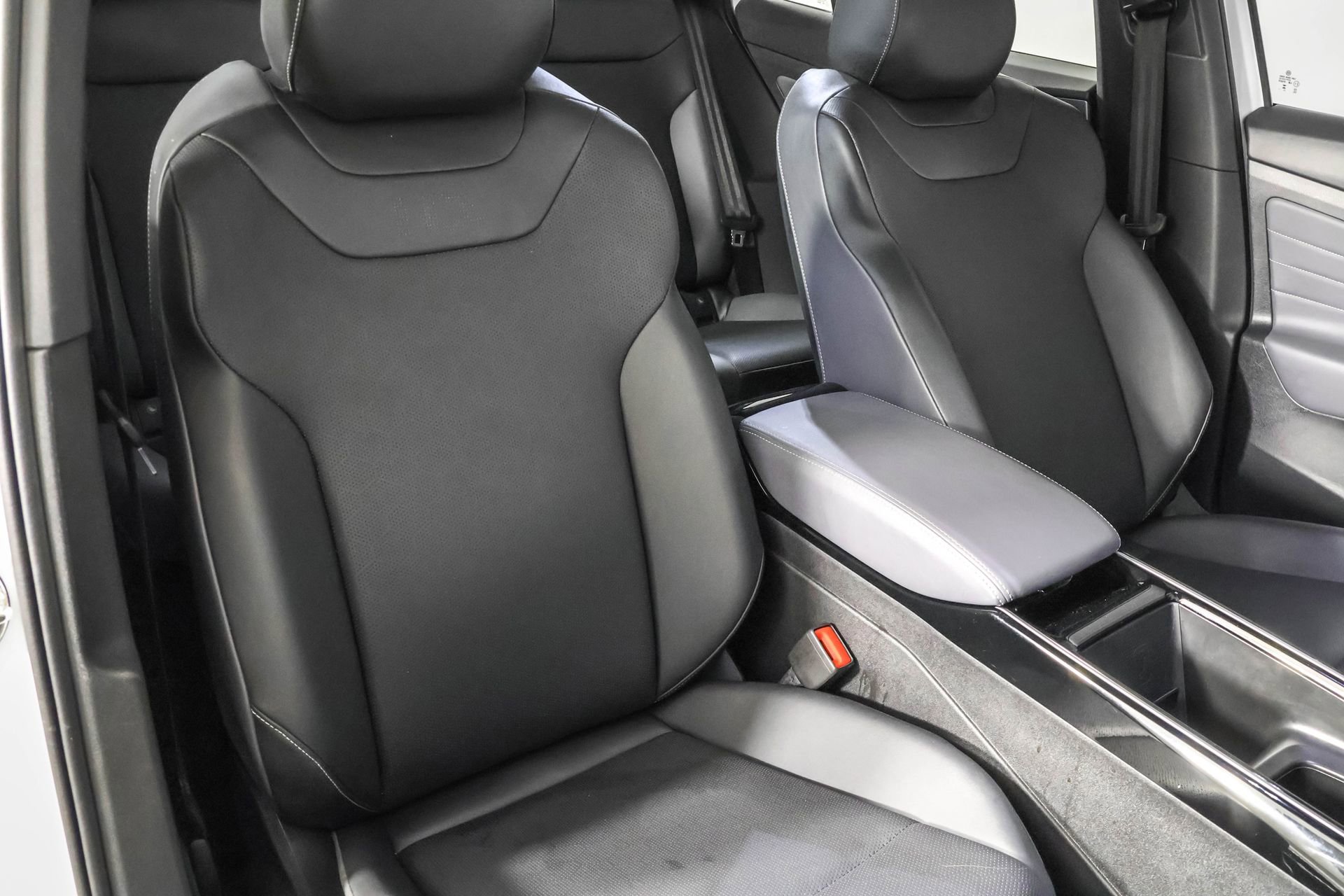 Certified 2023 Volkswagen ID.4 Pro S Plus image 47