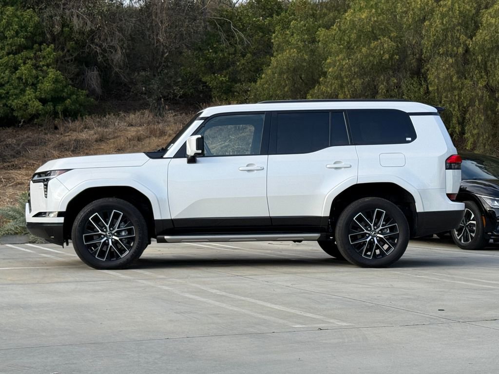 Certified 2025 Lexus GX 550 w/ Accessory Package (Z1) AWD/4WD image 6