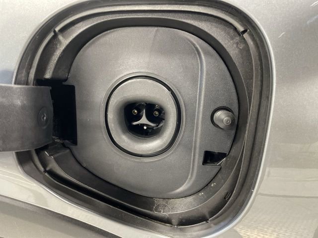 New 2027 Chevrolet Bolt LT w/ Comfort Package FWD image 29