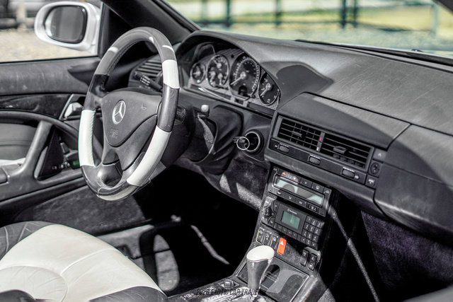 Used 2002 Mercedes-Benz SL 500 image 38