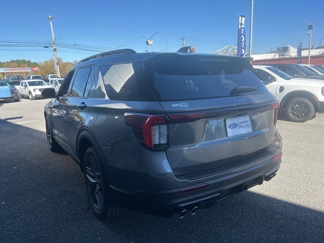 New 2026 Ford Explorer ST image 5