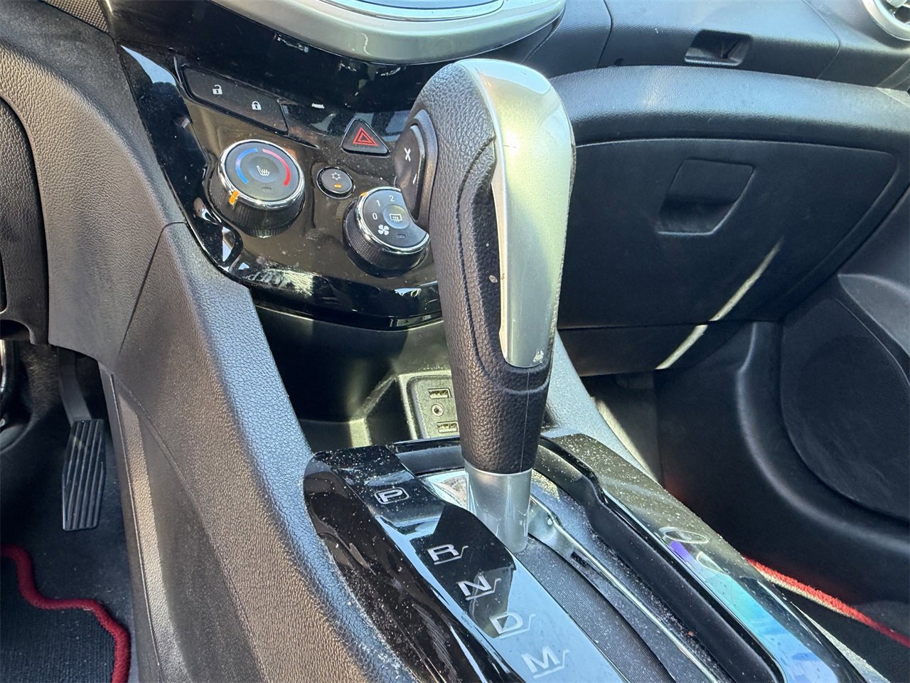 Used 2020 Chevrolet Sonic LT w/ Convenience Package image 21