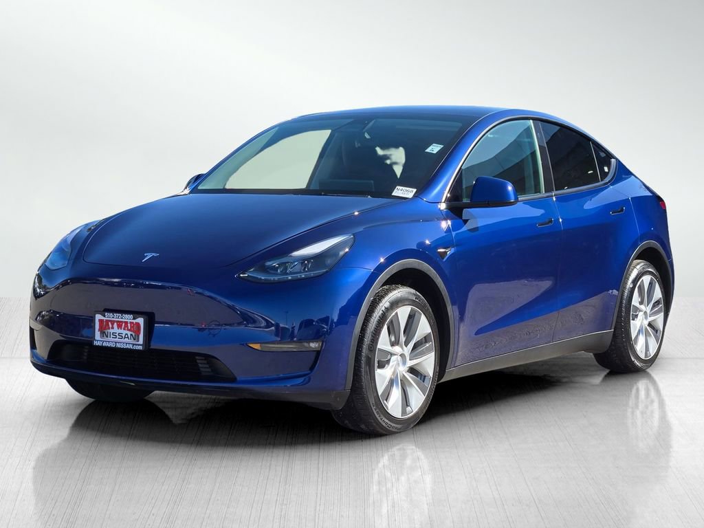 Used 2023 Tesla Model Y Long Range image 8