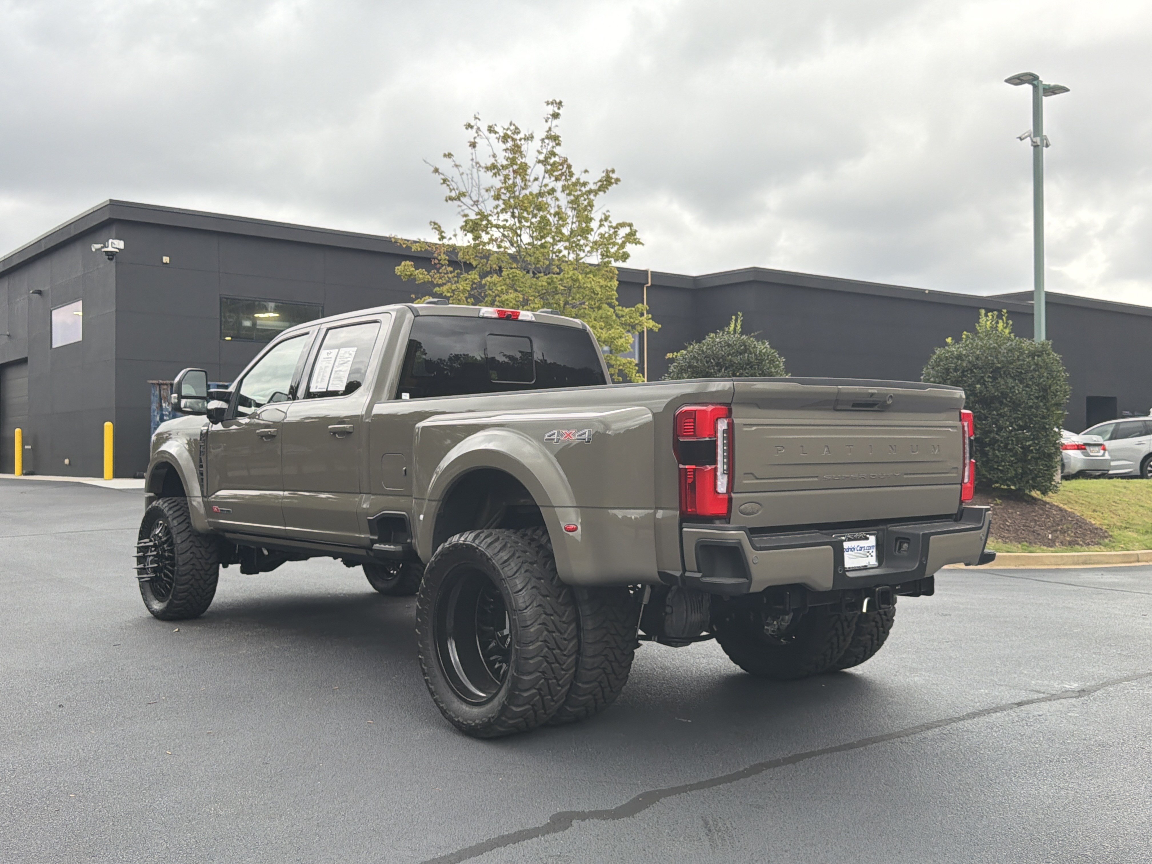 Used 2026 Ford F450 Platinum w/ Platinum Plus Package AWD/4WD image 16