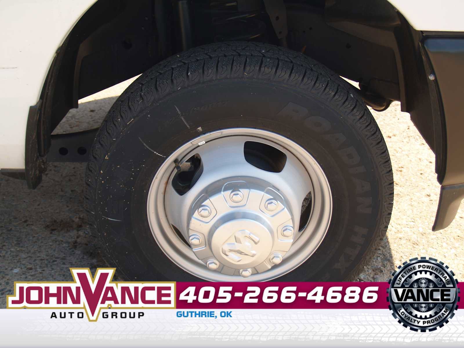 Used 2024 RAM 3500 Tradesman image 12