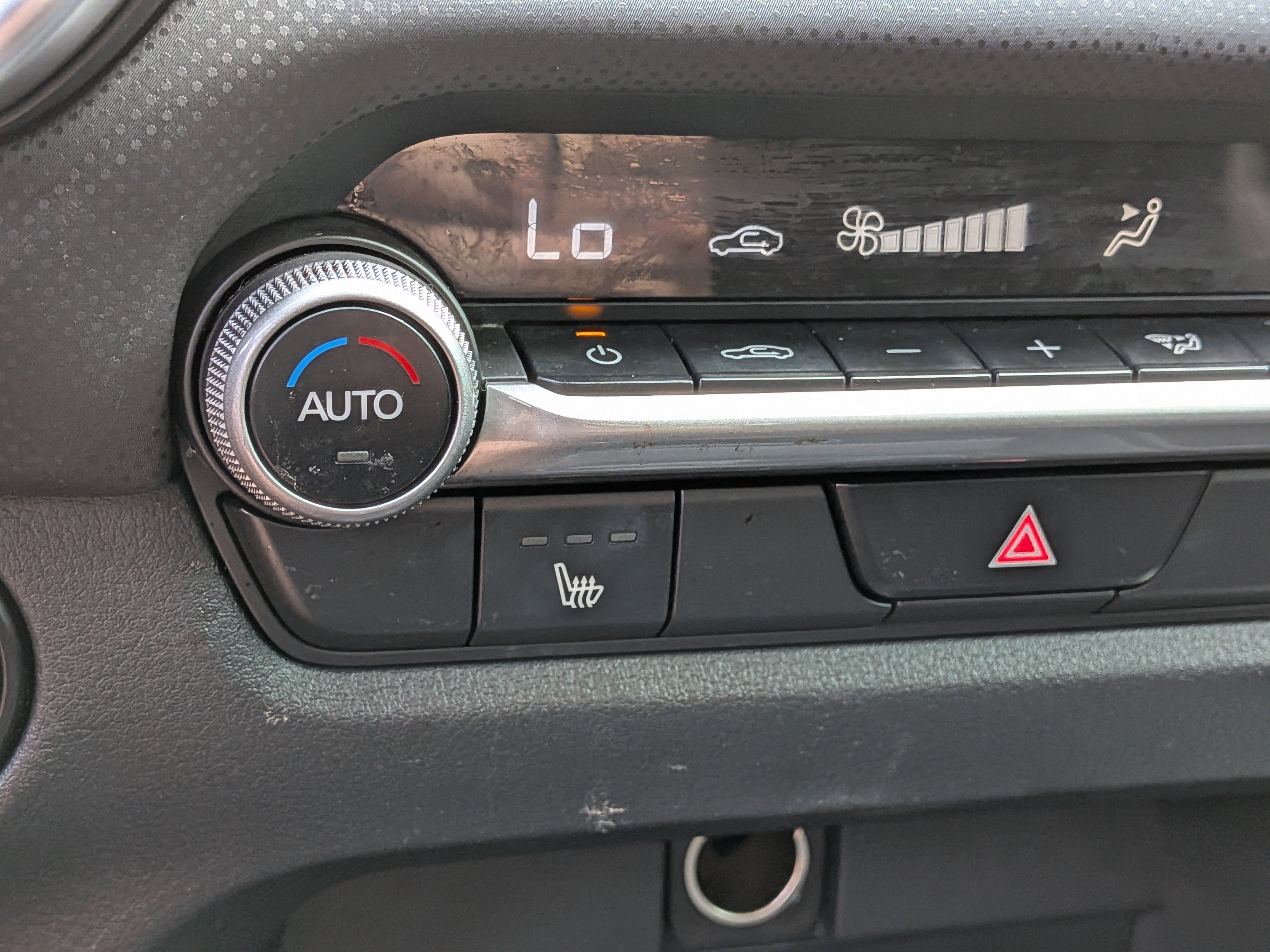 Certified 2023 MAZDA CX-50 2.5 S w/ Cargo Package image 31