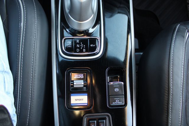 Used 2022 Mitsubishi Outlander LE image 15