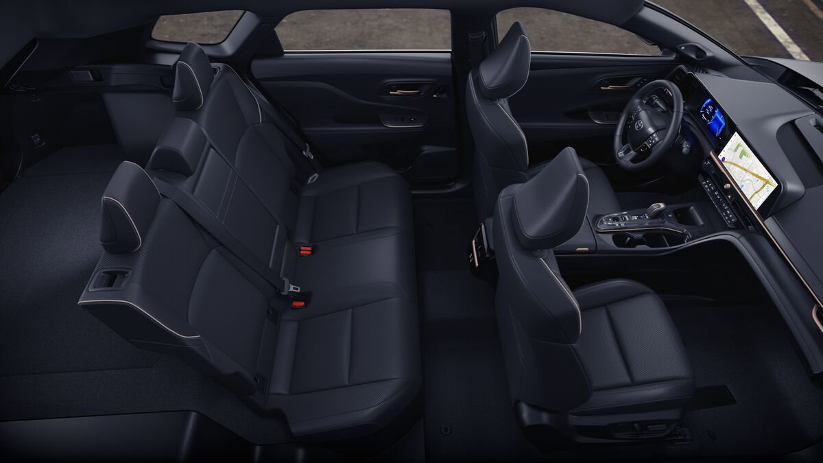 New 2026 Toyota Crown Signia AWD/4WD image 22