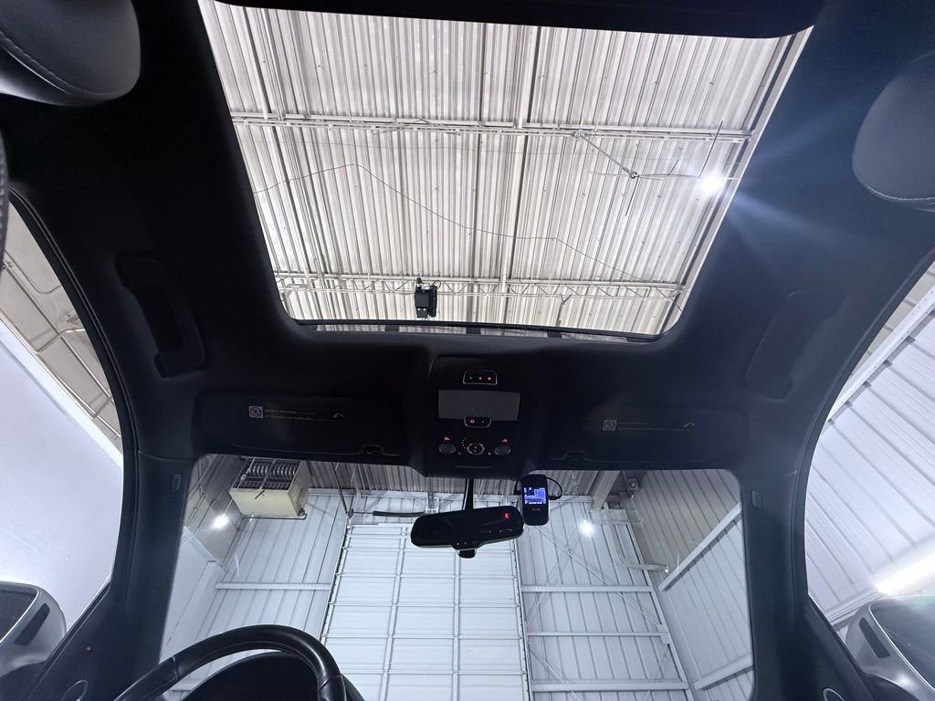 Used 2015 Audi SQ5 Prestige w/ Prestige Package image 26