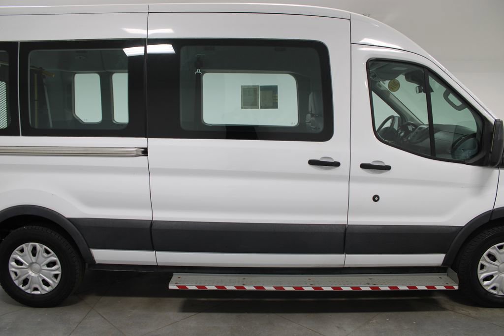 Used 2018 Ford Transit 350 XL image 11