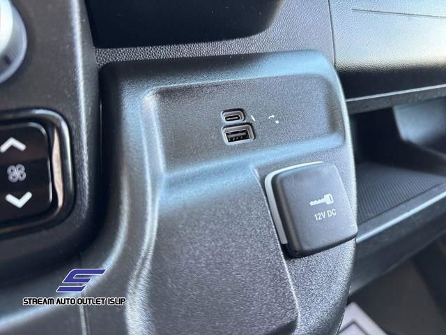 Used 2023 RAM ProMaster 2500 image 27