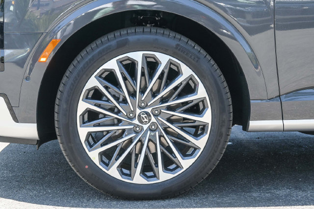 New 2026 Hyundai Palisade Calligraphy AWD/4WD image 10