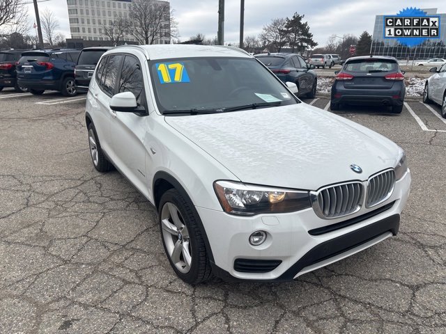 Used 2017 BMW X3 sDrive28i image 1