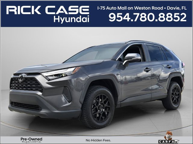 Used 2023 Toyota RAV4 XLE w/ Convenience Package FWD image 1