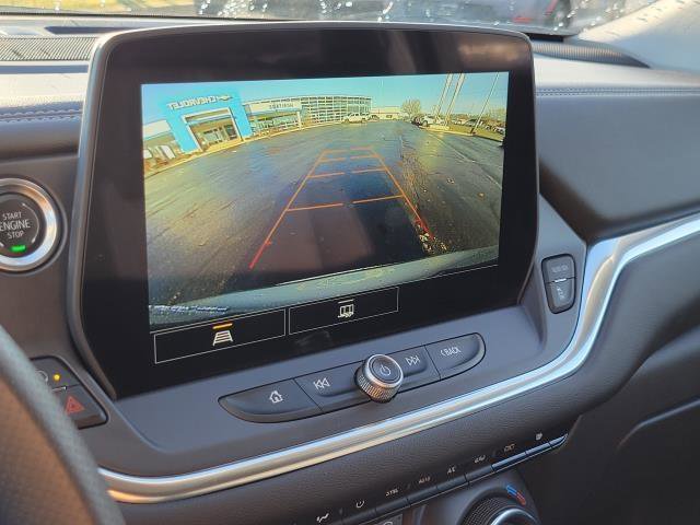 Used 2025 Chevrolet Blazer LT image 19