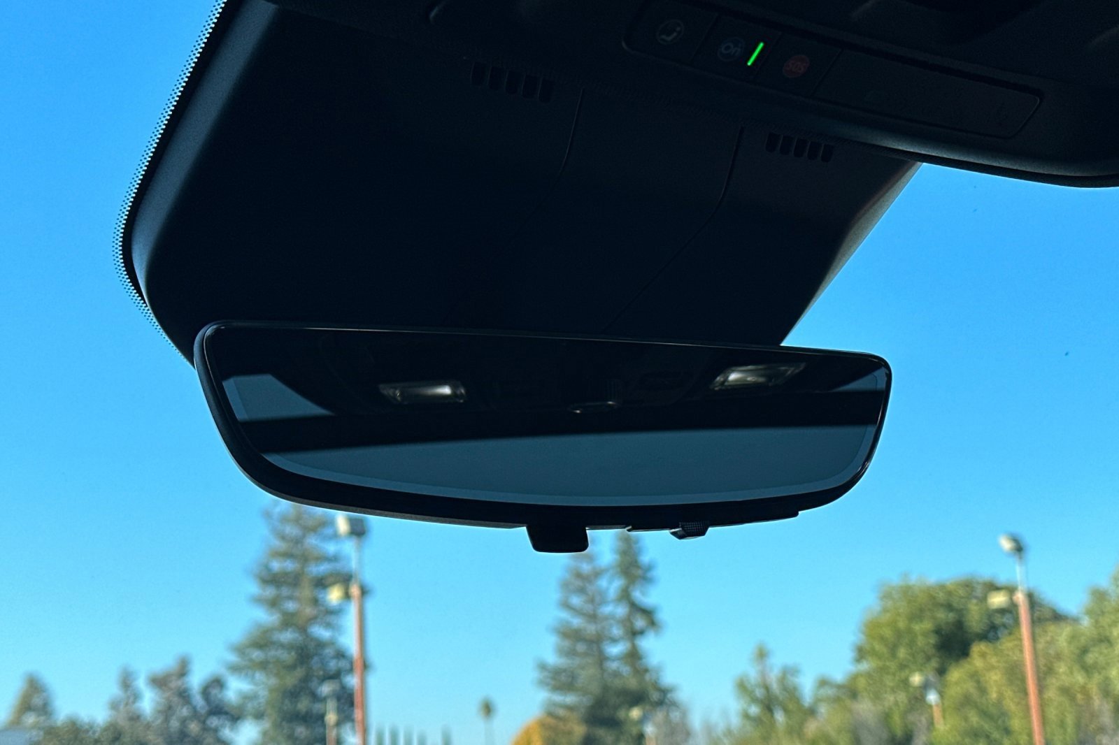 Certified 2024 Cadillac Escalade Premium Luxury image 24