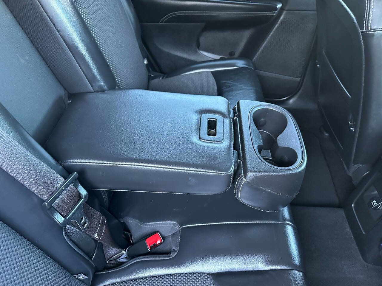 Used 2017 Dodge Journey Crossroad image 29