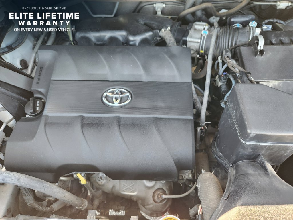 Used 2014 Toyota Sienna XLE FWD image 31