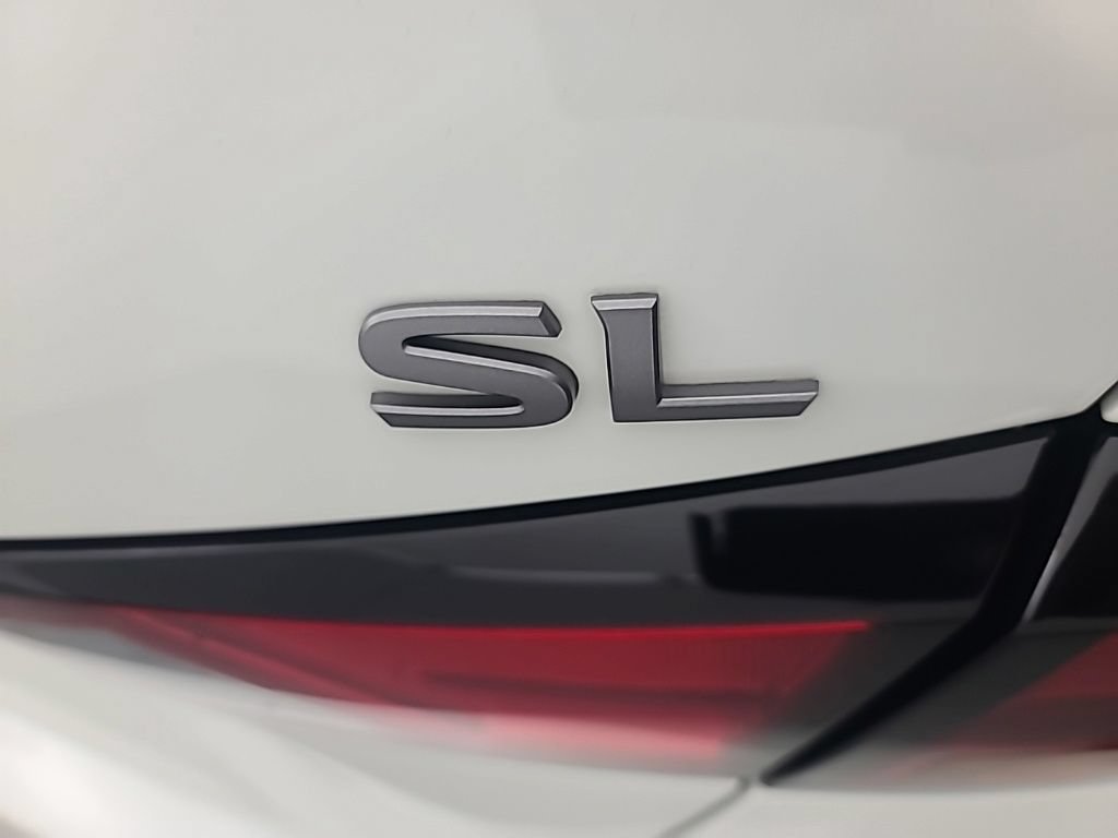 Used 2025 Nissan Altima 2.5 SL FWD image 12