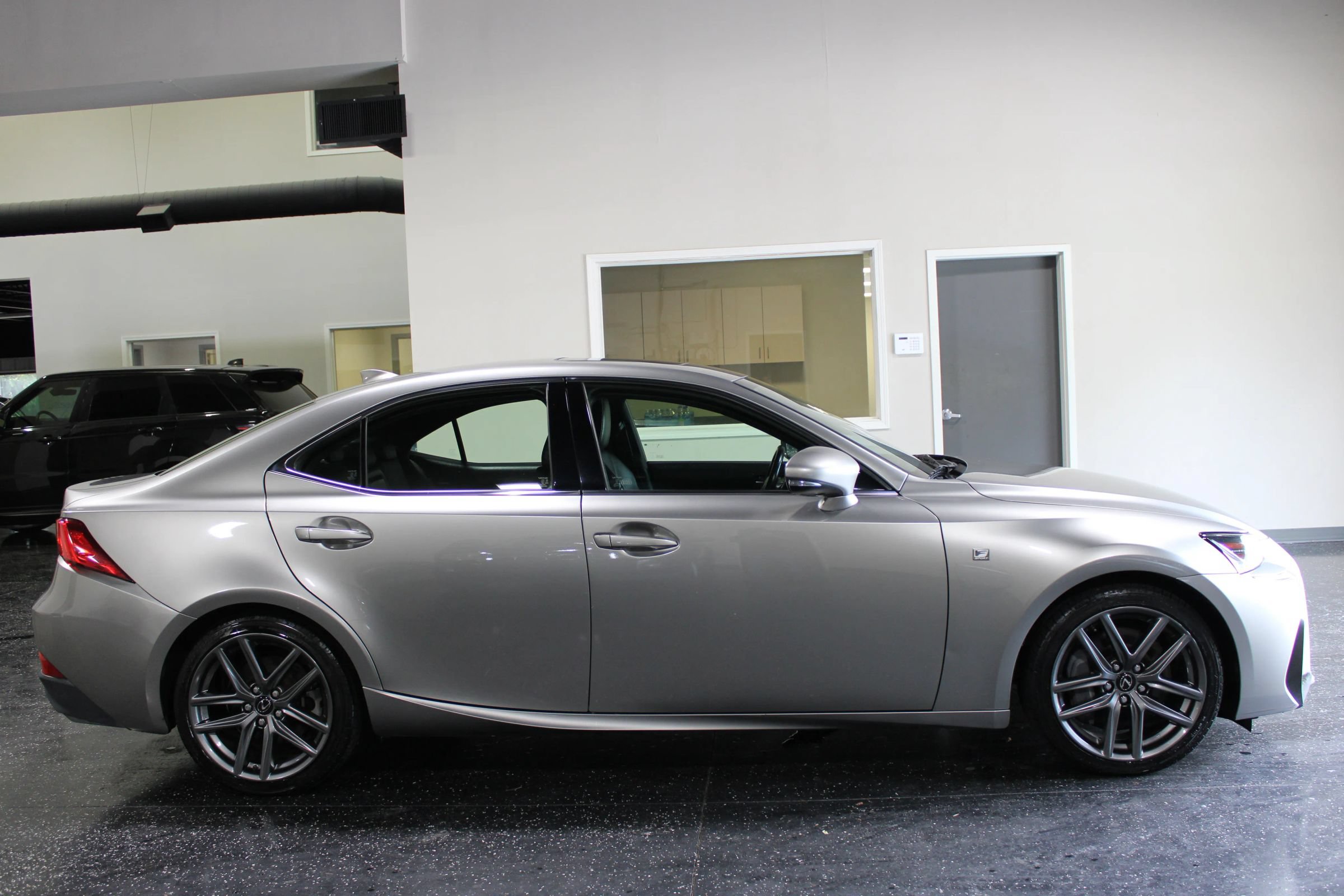 Used 2017 Lexus IS 350 AWD image 2