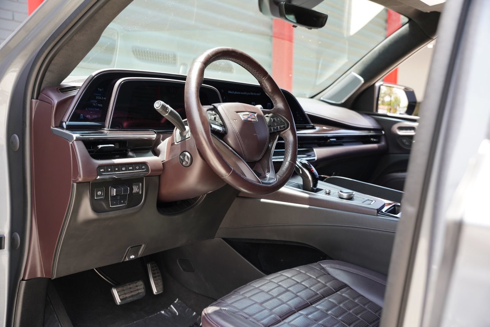 Used 2022 Cadillac Escalade ESV Sport Platinum AWD/4WD image 14