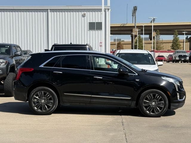 Used 2019 Cadillac XT5 Luxury FWD image 3