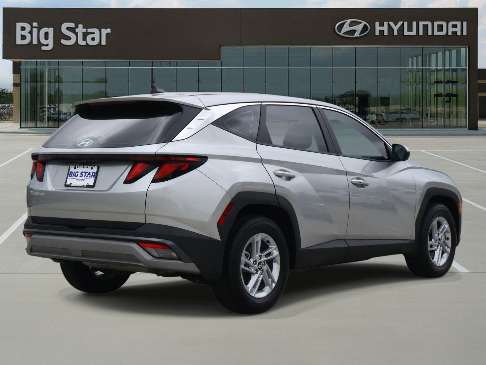 Used 2026 Hyundai Tucson SE FWD image 4