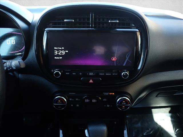 Used 2023 Kia Soul S FWD image 16