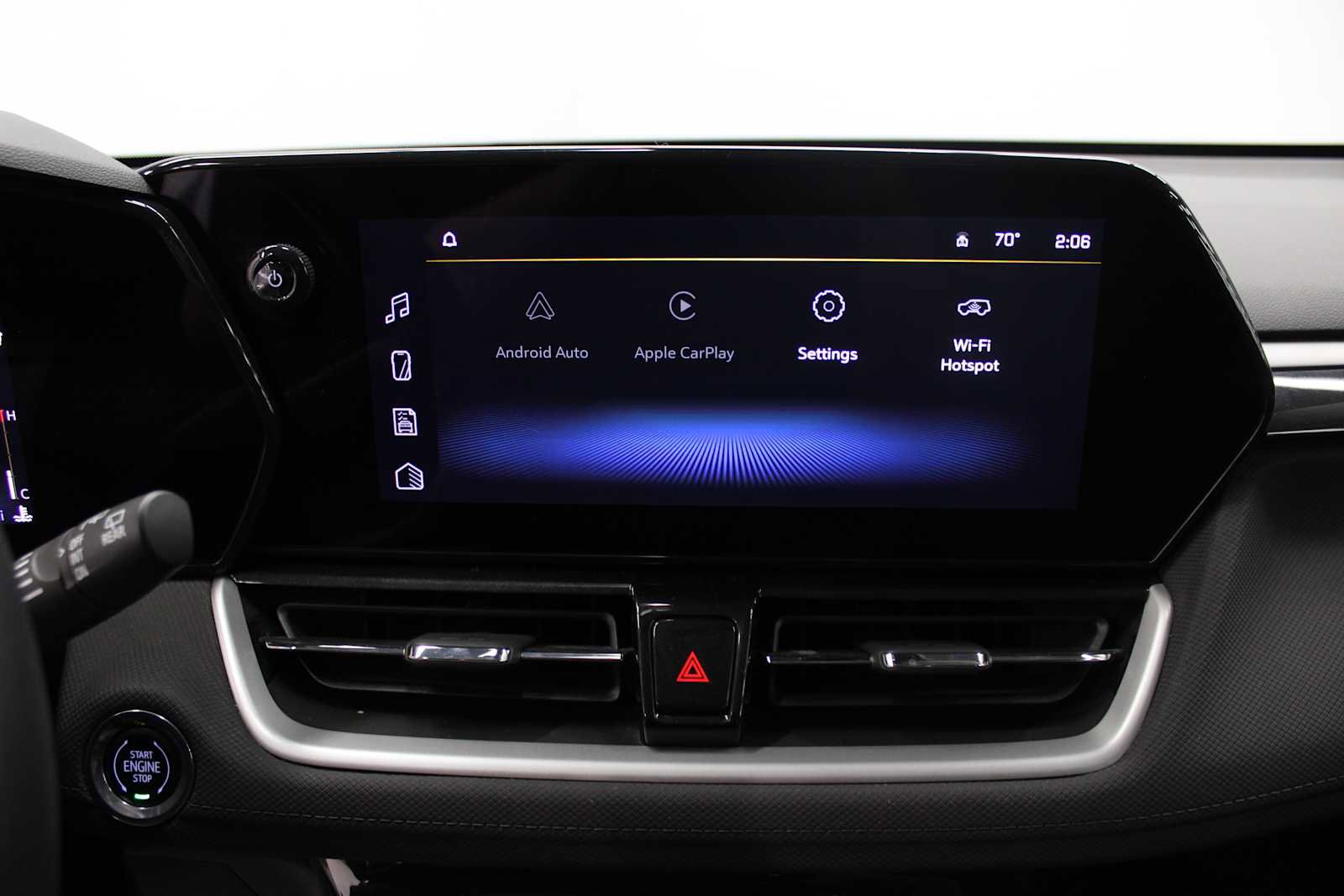 Used 2024 Chevrolet TrailBlazer LT image 24