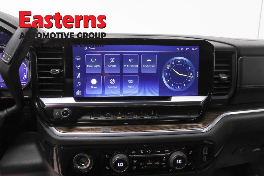 Used 2022 Chevrolet Silverado 1500 LT AWD/4WD image 12