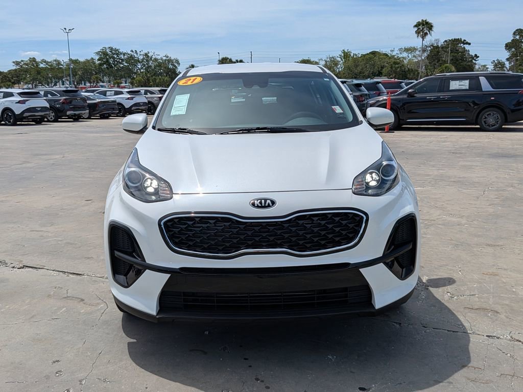 Certified 2021 Kia Sportage LX FWD image 4