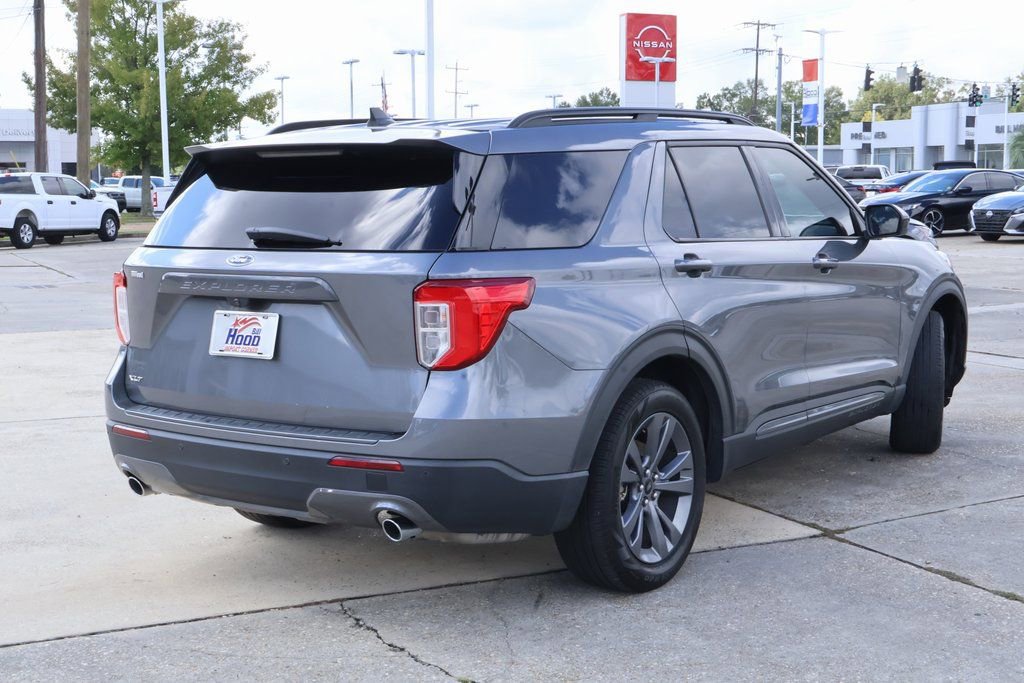 Used 2022 Ford Explorer XLT w/ Equipment Group 202A image 20
