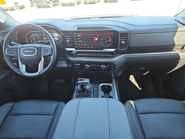 Used 2024 GMC Sierra 1500 SLT image 11