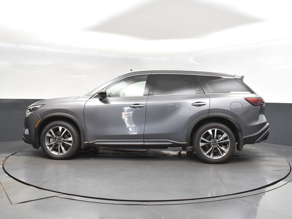 Certified 2025 INFINITI QX60 Luxe image 4