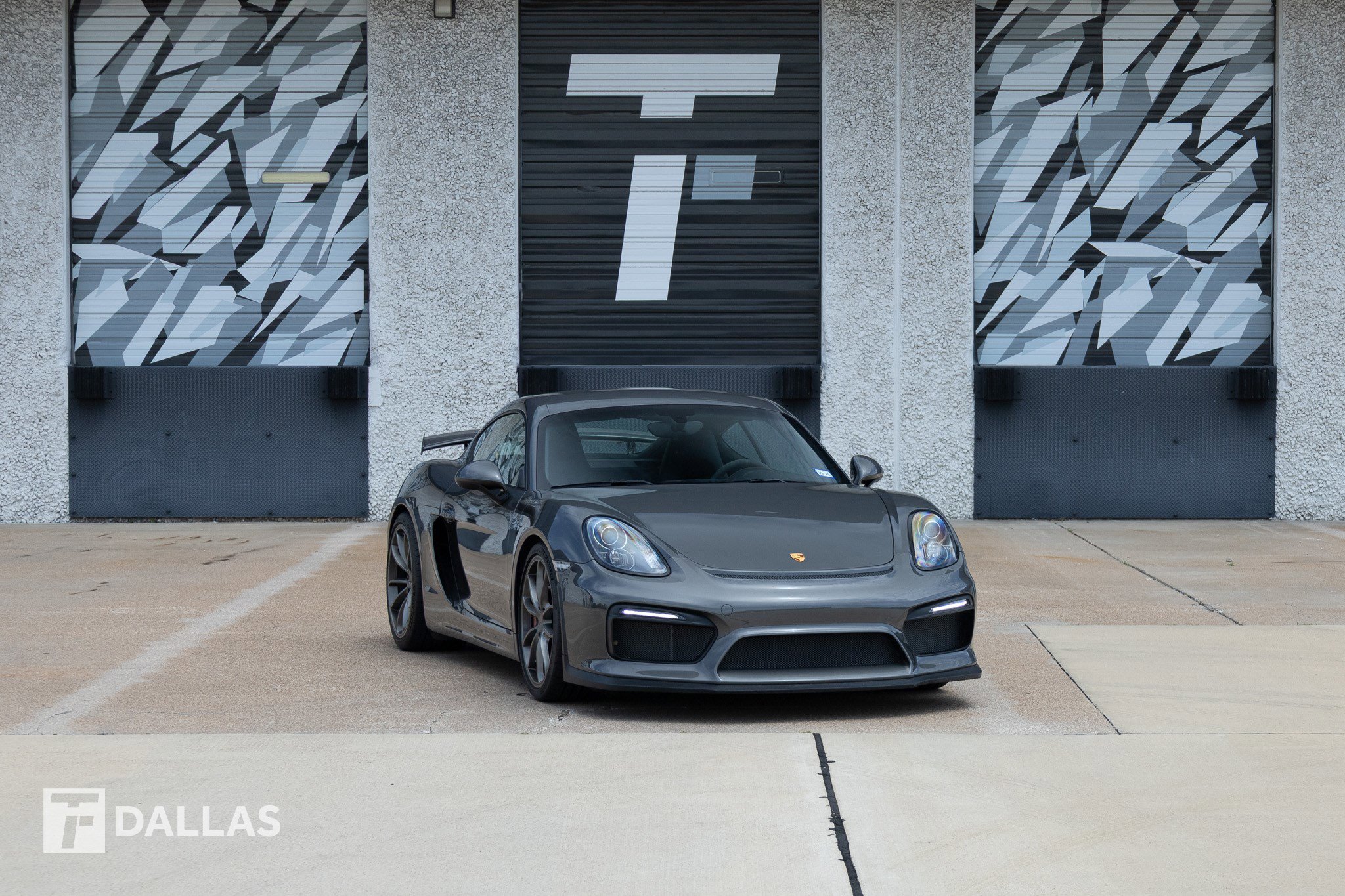 Used 2016 Porsche Cayman GT4 RWD image 1