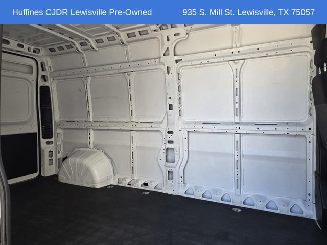 Used 2025 RAM ProMaster 2500 w/ Convenience Group image 30
