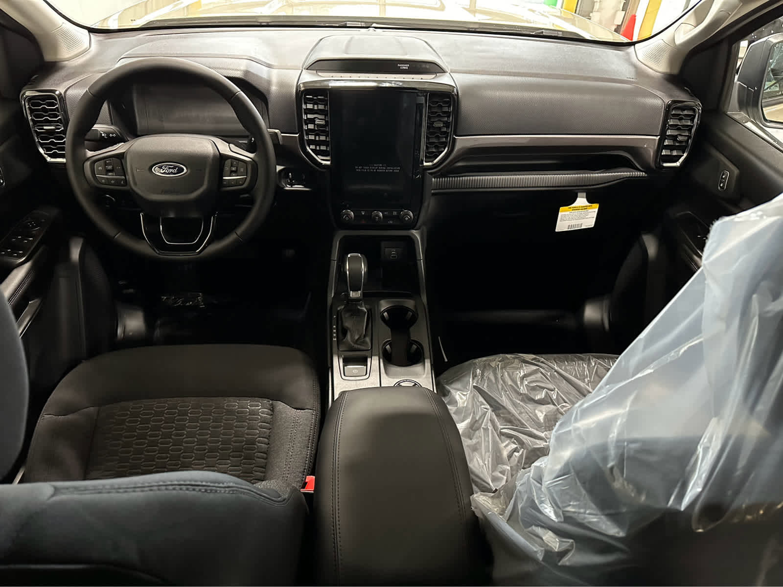 New 2025 Ford Ranger XLT w/ FX4 Off-Road Package image 35