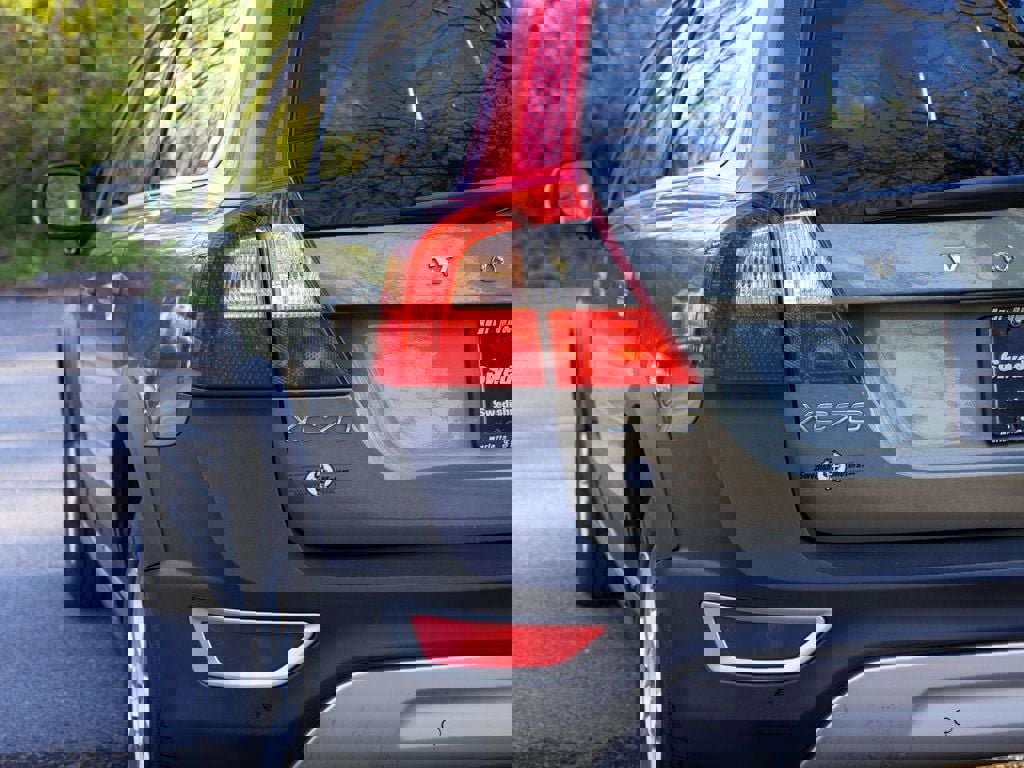 Used 2010 Volvo XC70 3.2 AWD/4WD image 11