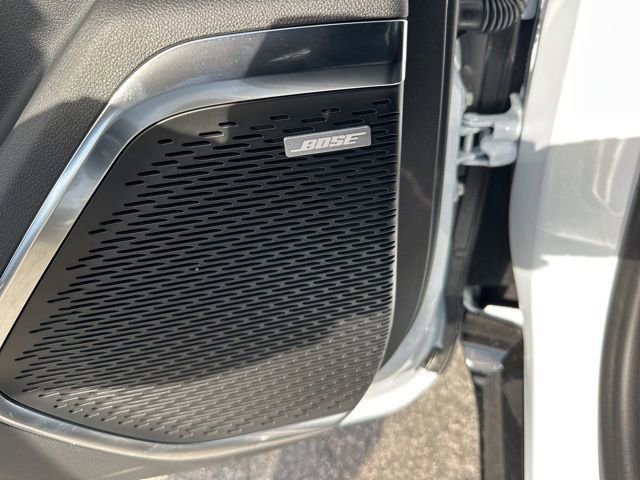 New 2026 Chevrolet Traverse RS image 11