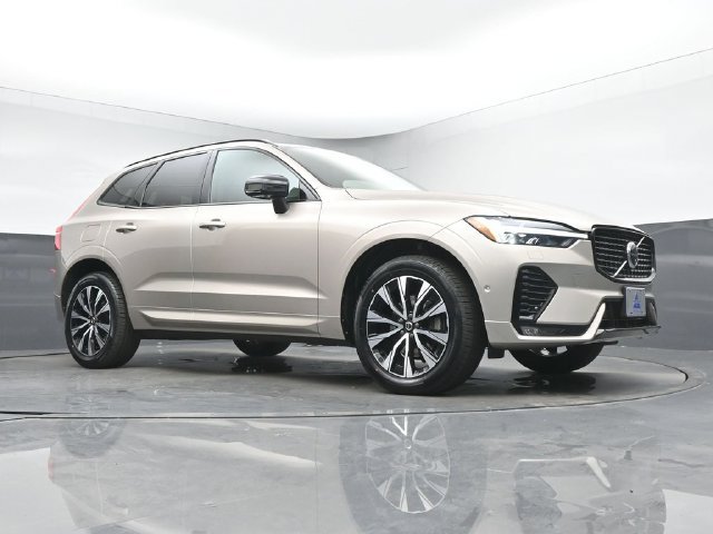 Used 2024 Volvo XC60 B5 Plus w/ Climate Package AWD/4WD image 36