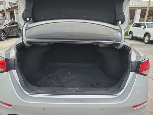 Used 2023 Nissan Sentra SV image 5