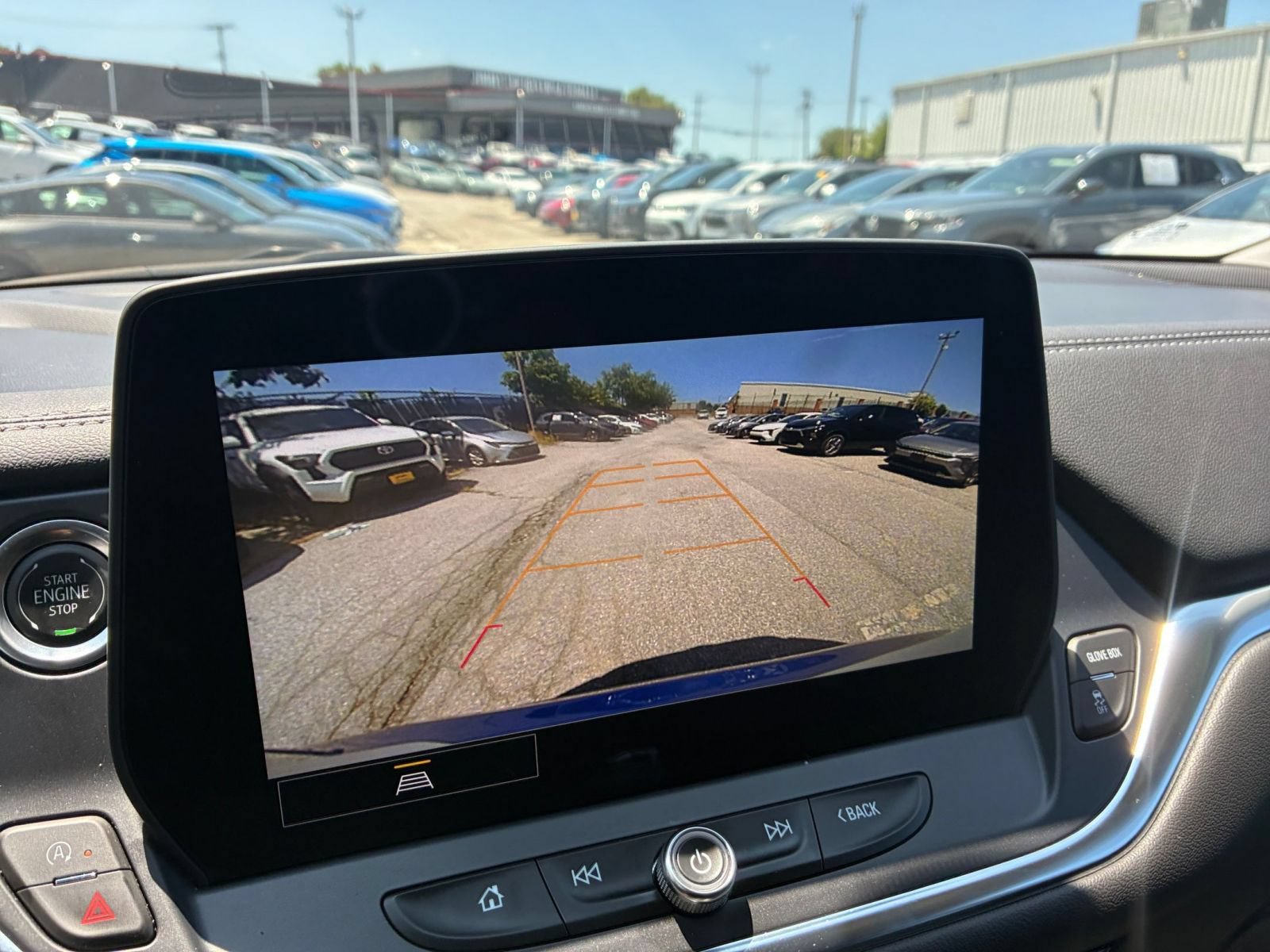 Used 2025 Chevrolet Blazer LT FWD image 20