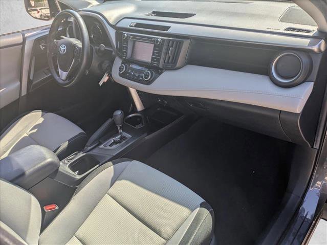 Used 2016 Toyota RAV4 XLE image 19