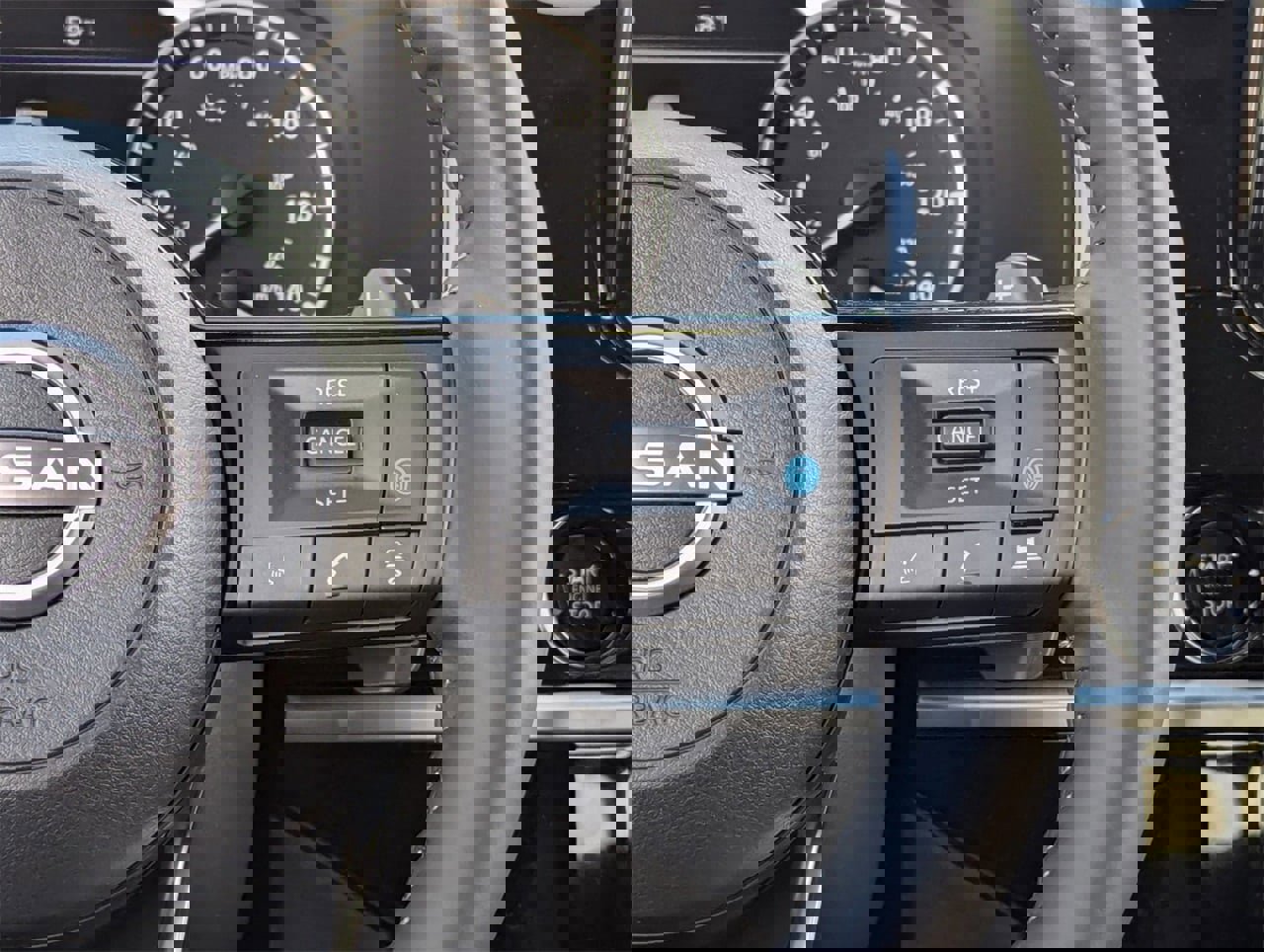 New 2025 Nissan Pathfinder SL image 27