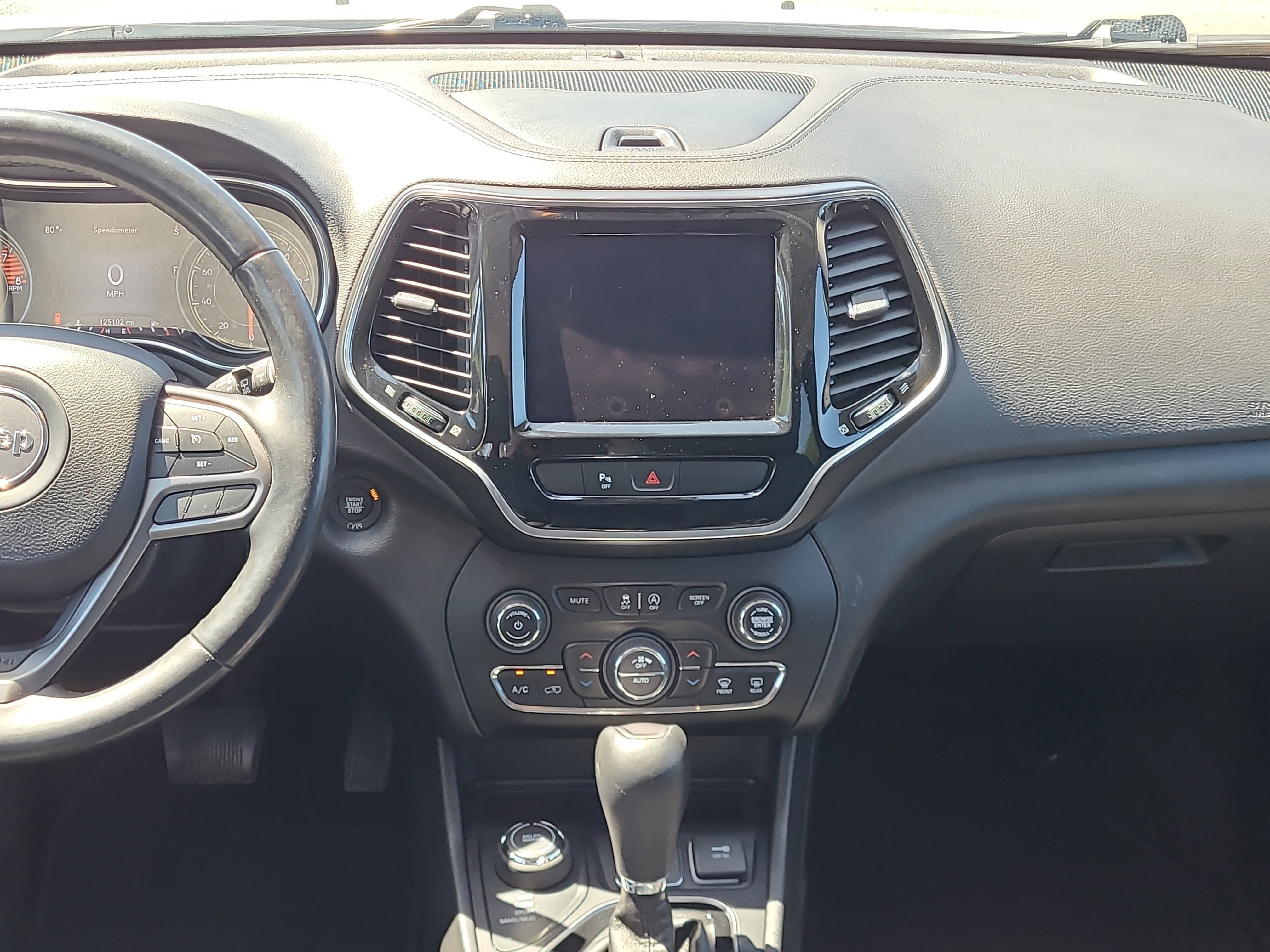 Used 2020 Jeep Cherokee Limited AWD/4WD image 16
