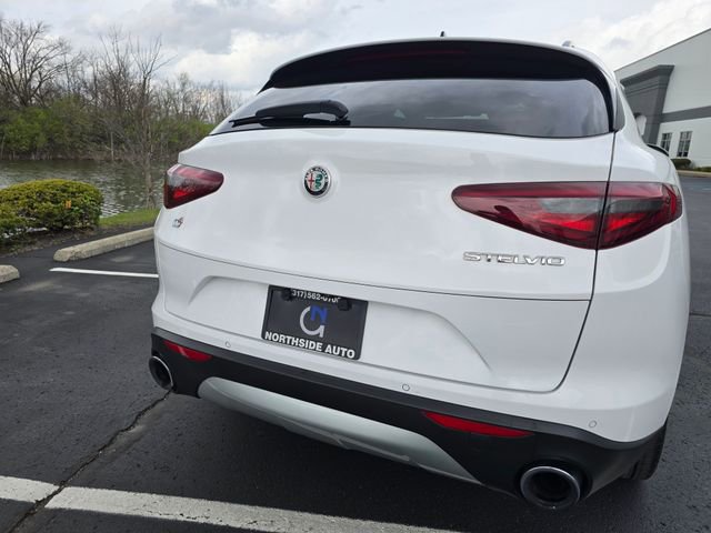 Used 2019 Alfa Romeo Stelvio Ti Sport w/ Quick Order Package 22S Sport image 7