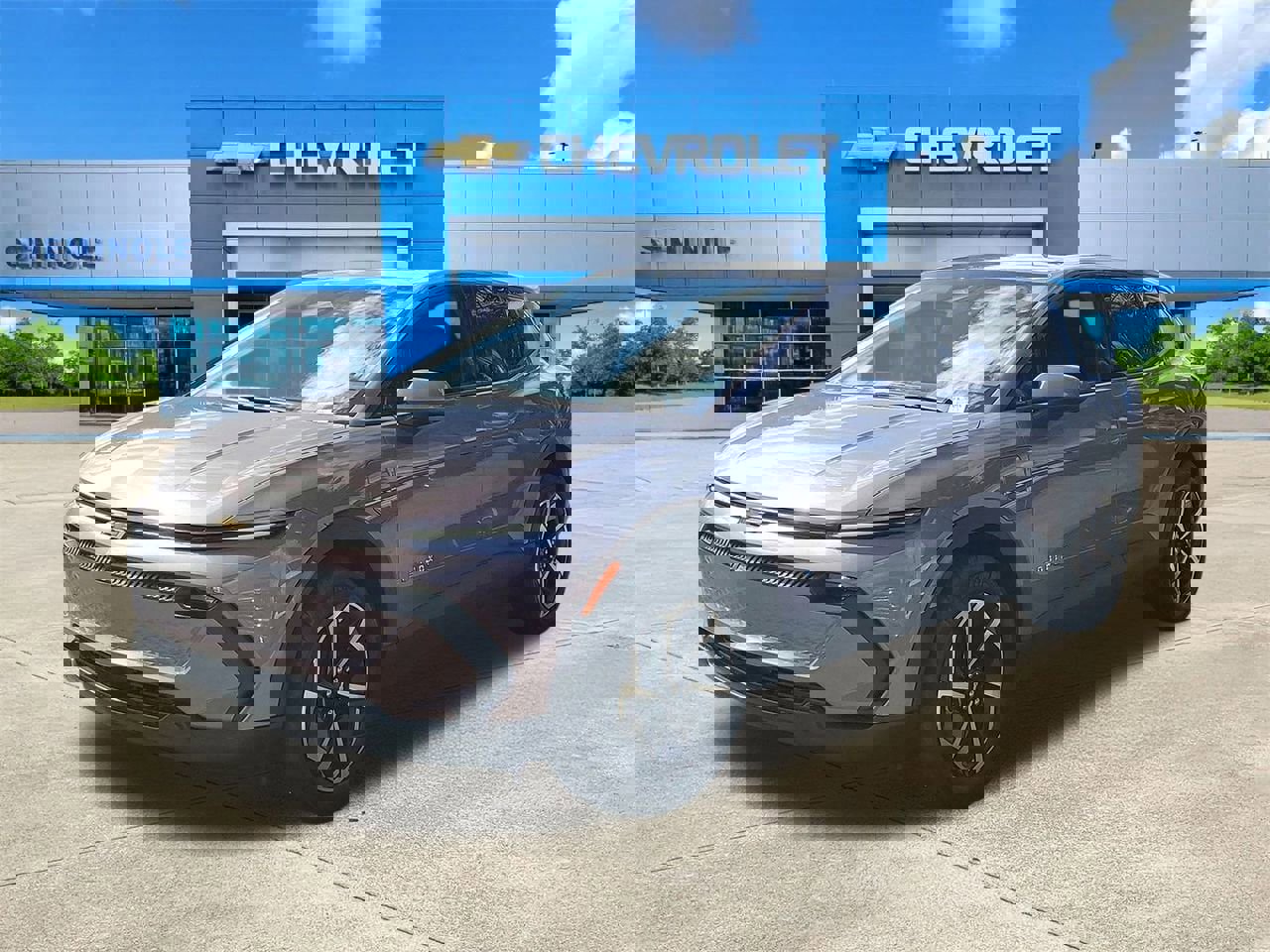 New 2026 Chevrolet Equinox EV LT w/ Comfort Package image 2